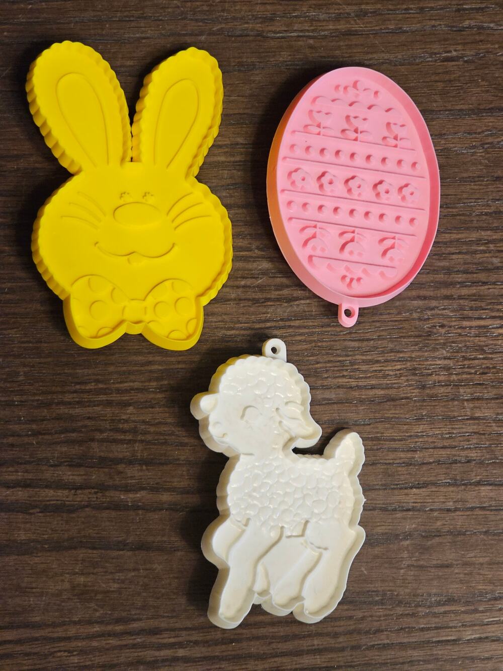 Vintage Easter Cookie Cutters 1975 or Ealier Hallmark Plastic Set of 3